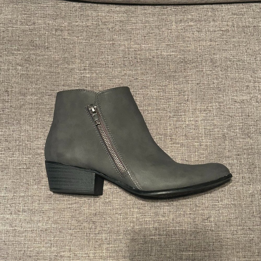 Ankle Boots- Grey
